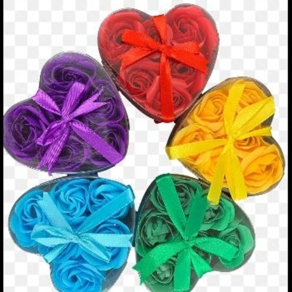 Heart-Shaped Soap Rose Gift Set